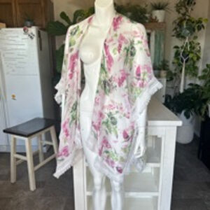 Women's Celsion Floral White Pink OSFM bathing suit cover or kimono